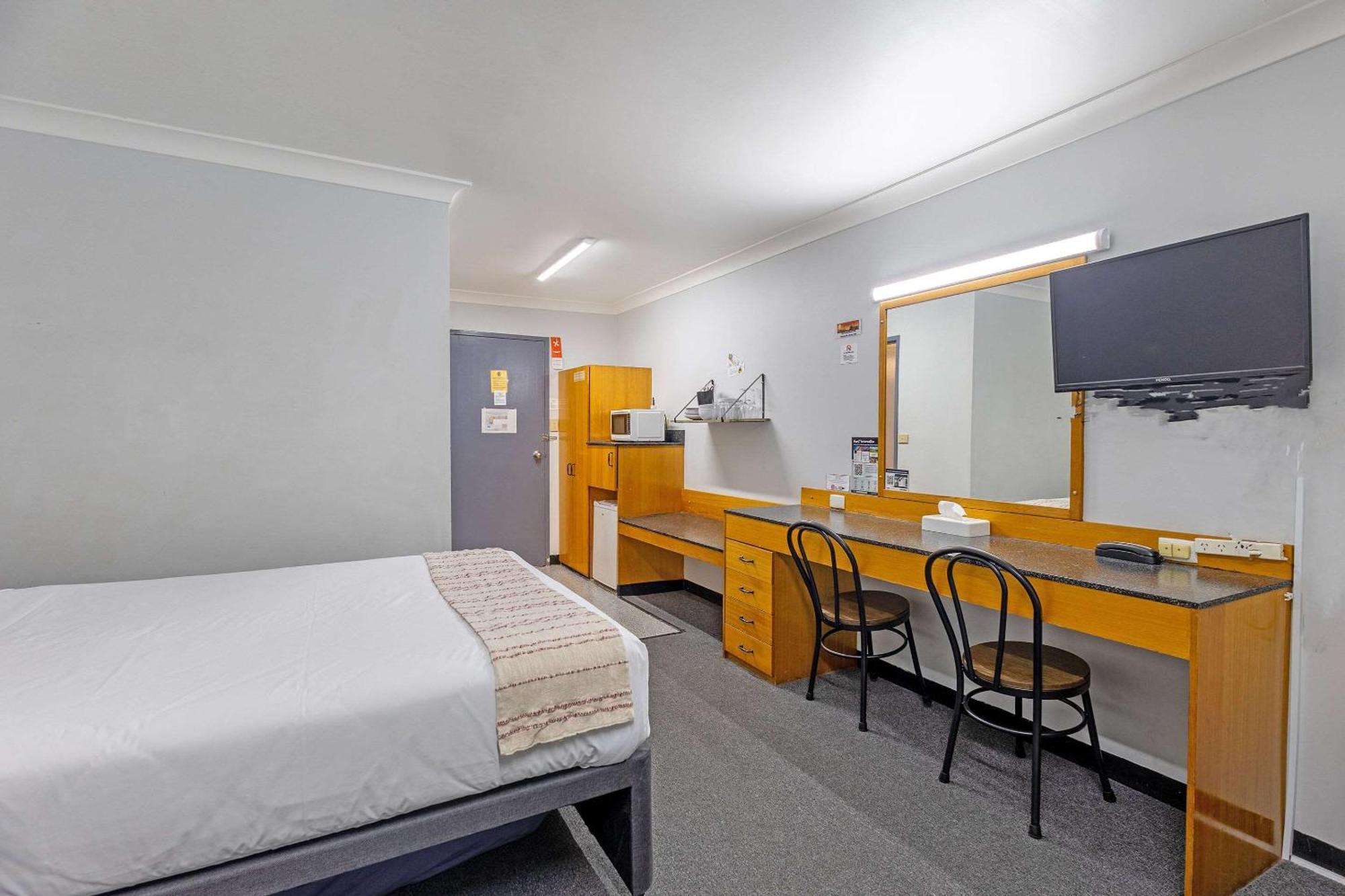 Inn Comfort Shearing Shed 4*